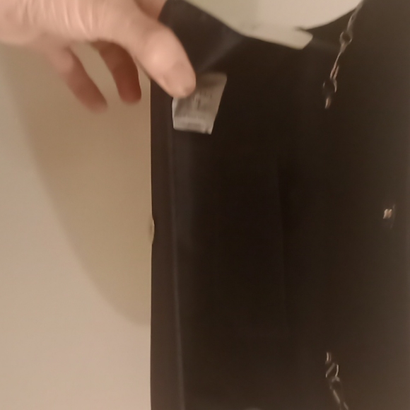 Damara NWT evening clutch w/ silver tone strap - Picture 3 of 5